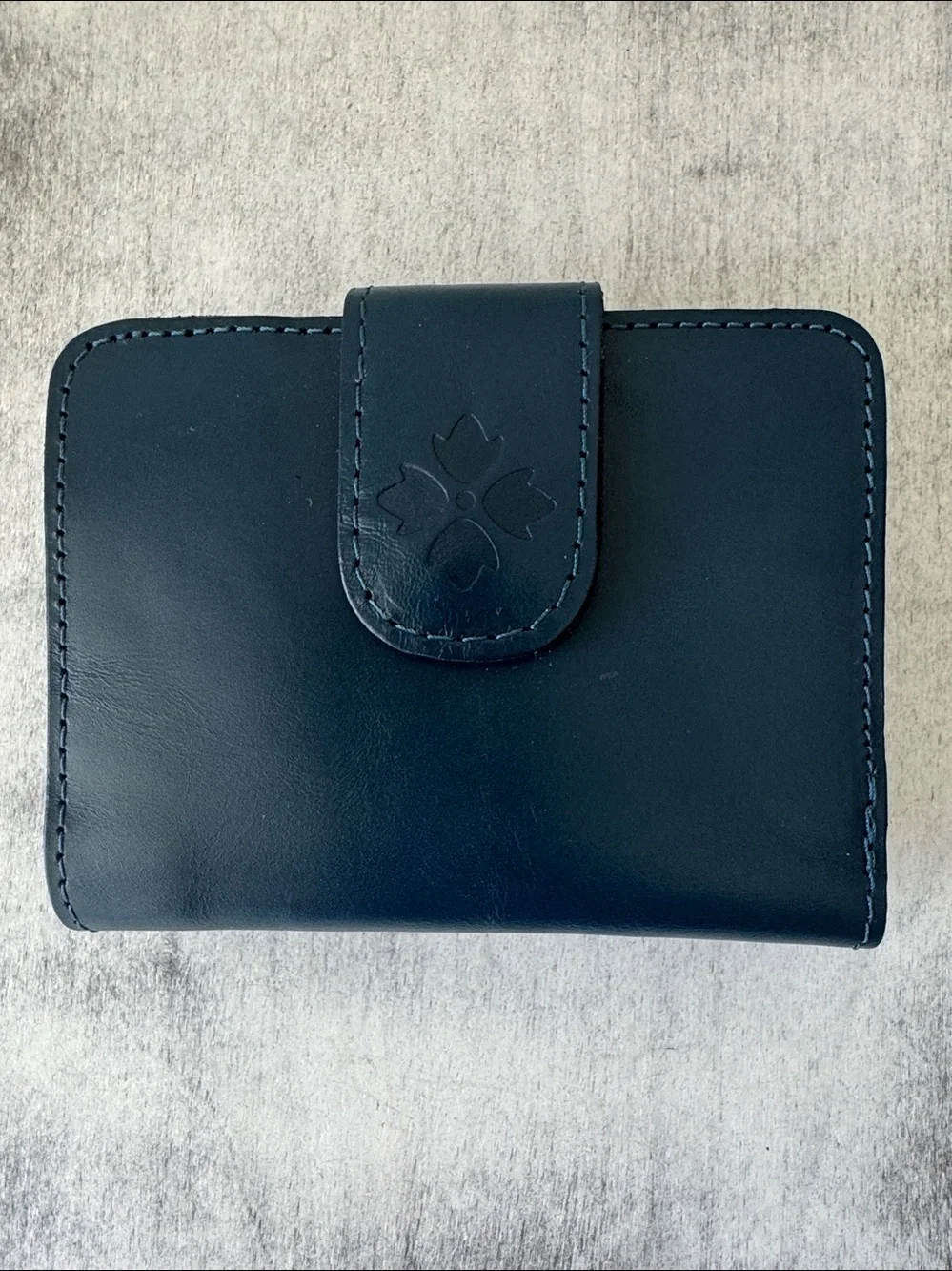 Patricia Nash Iberia Wallet Cerulean Blue Distressed Vtg Leather Bi-fold Wallet